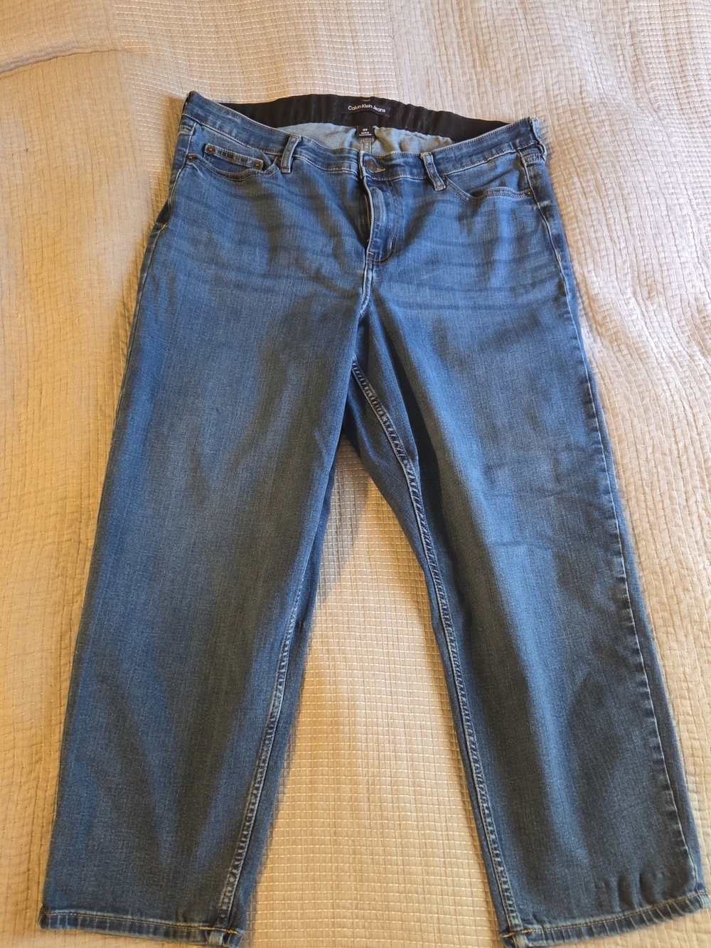 Calvin Klein Jeans Straight-Leg Women's Denim in Blue